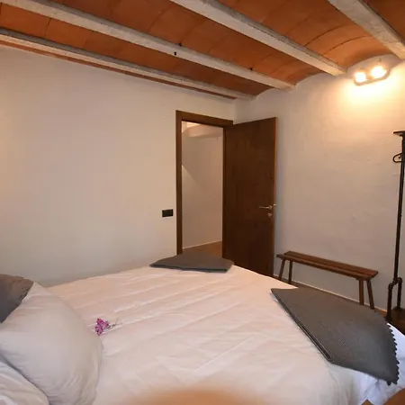 Casa Rural Masia Can50 * Vallgorguina